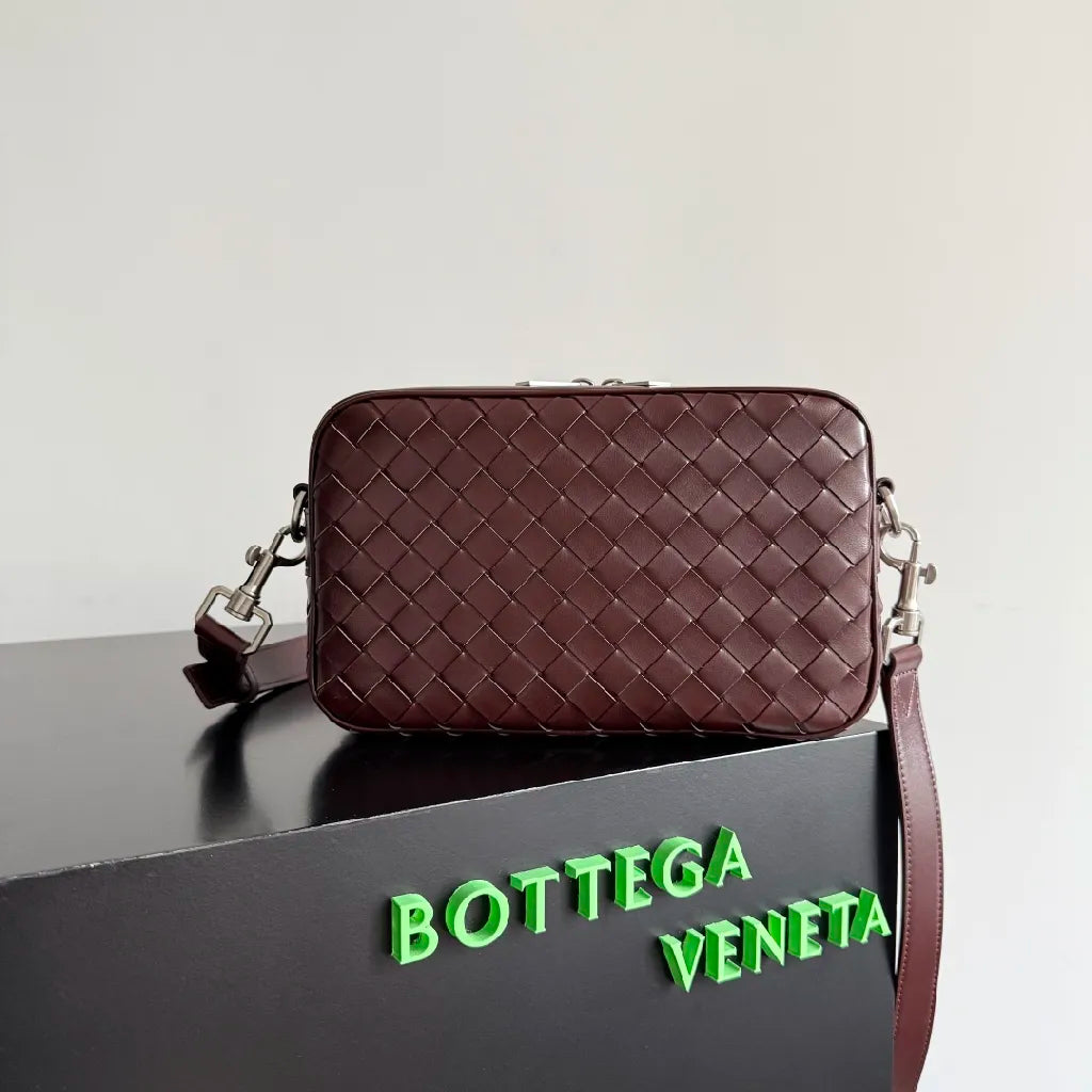 B*V Intrecciato Camera Bag Cowhide HW