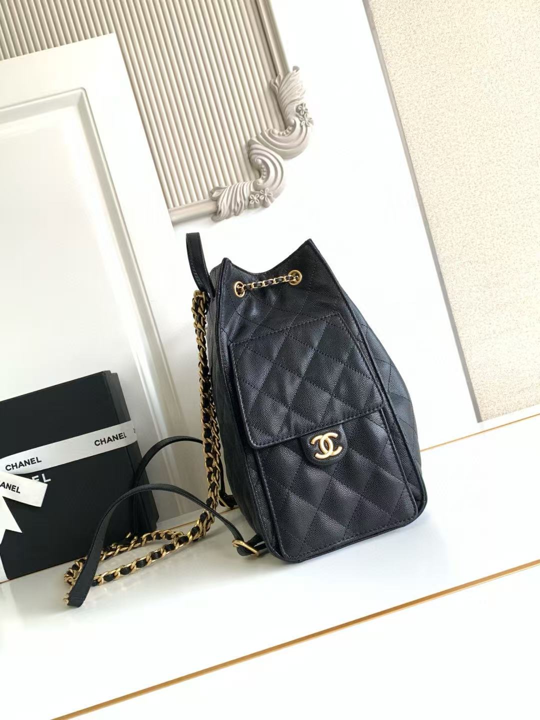 C*C 25b Medium Backpack With Chain 23cm Black Caviar GHW
