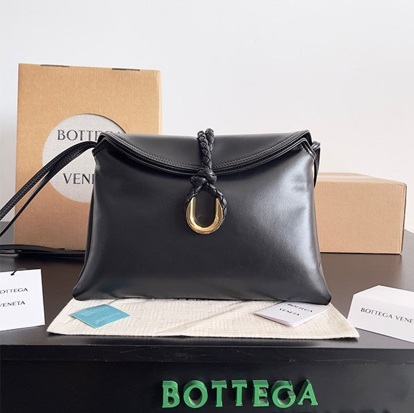 B*V Liberta Crossbody Bag Buckle Cowhide