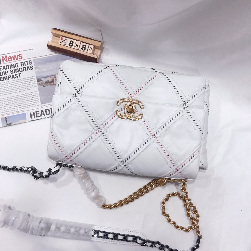 19 FLAP BAG QUILTED