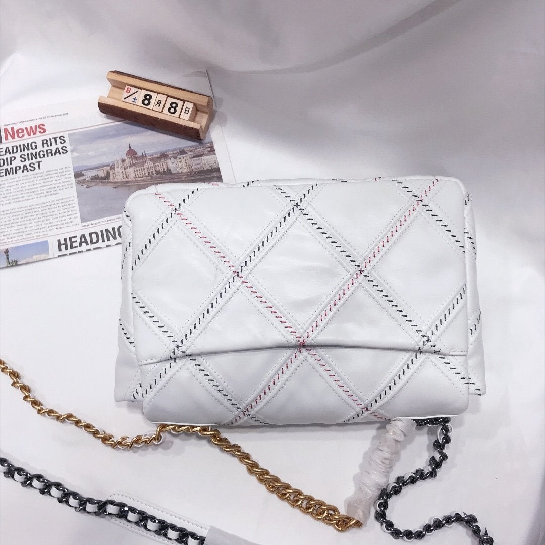 19 FLAP BAG QUILTED