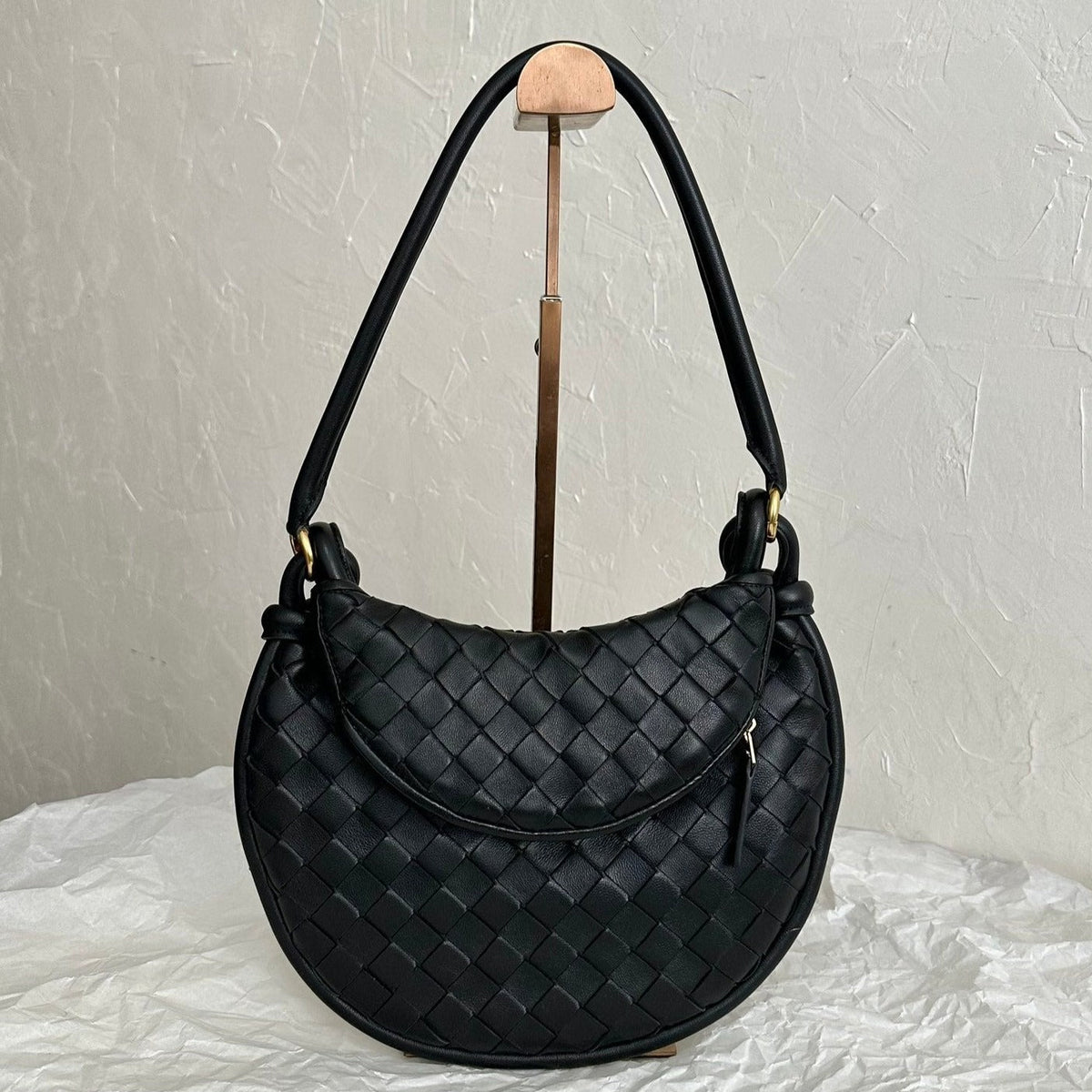 B*V MEDIUM GEMELLI 36CM BLACK LAMBSKIN LEATHER