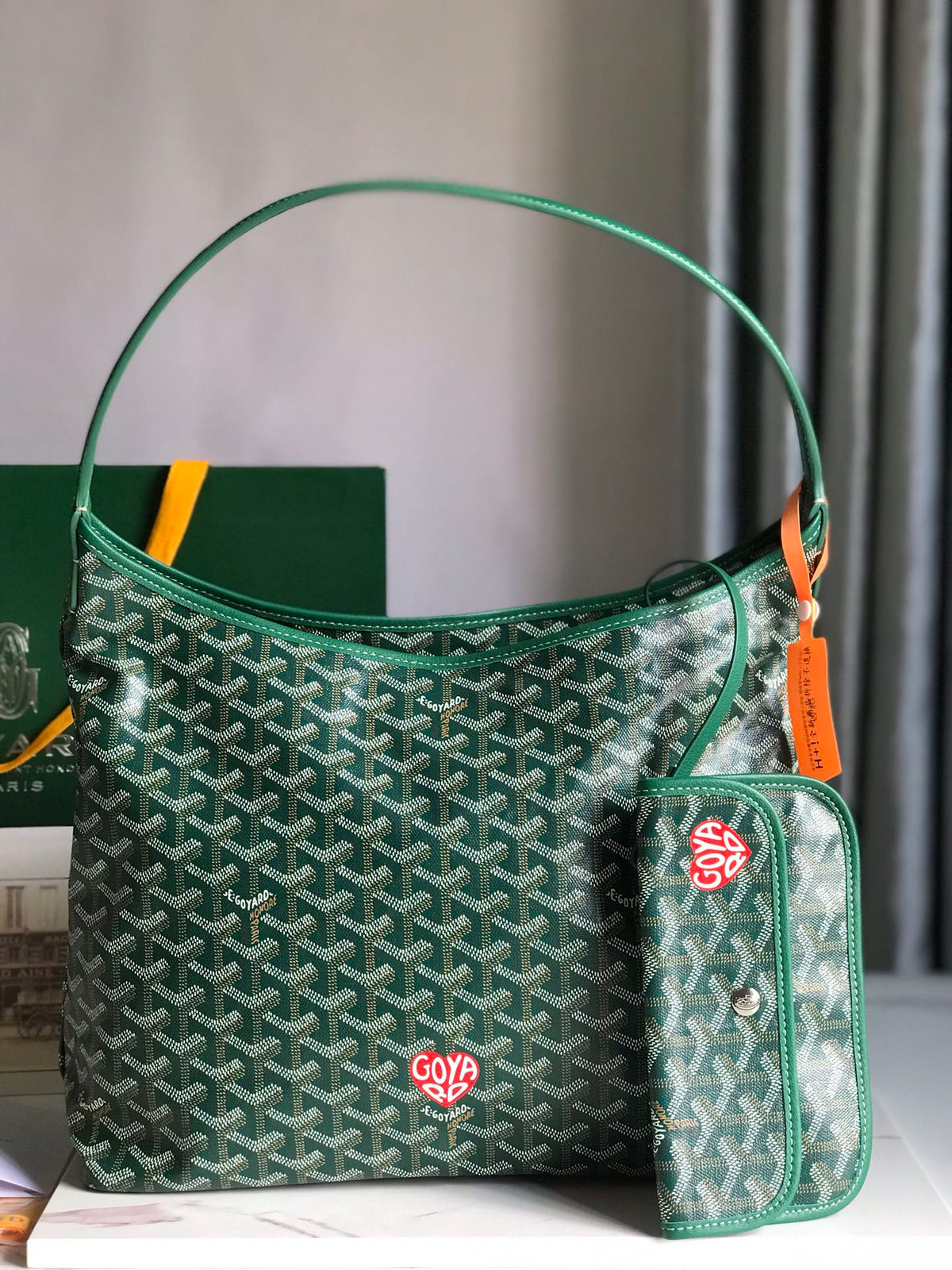 HOBO BOHEME CANVAS