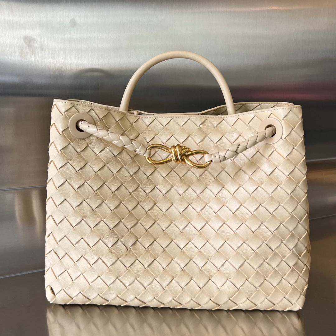 B*V ANDIAMO LAMBSKIN