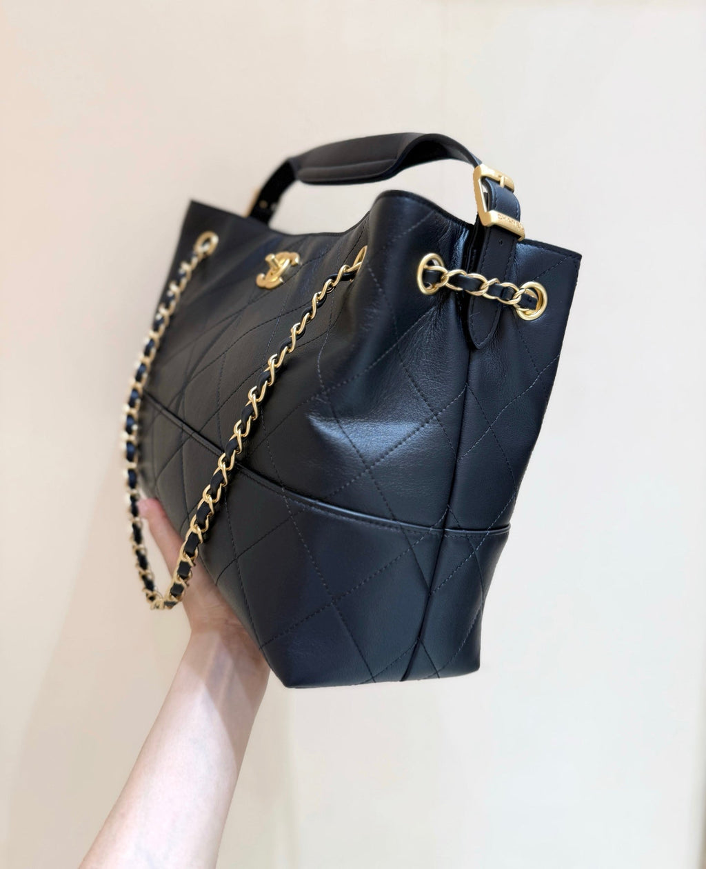 C*C 25A Hobo Bag 36cm in Black Calfskin