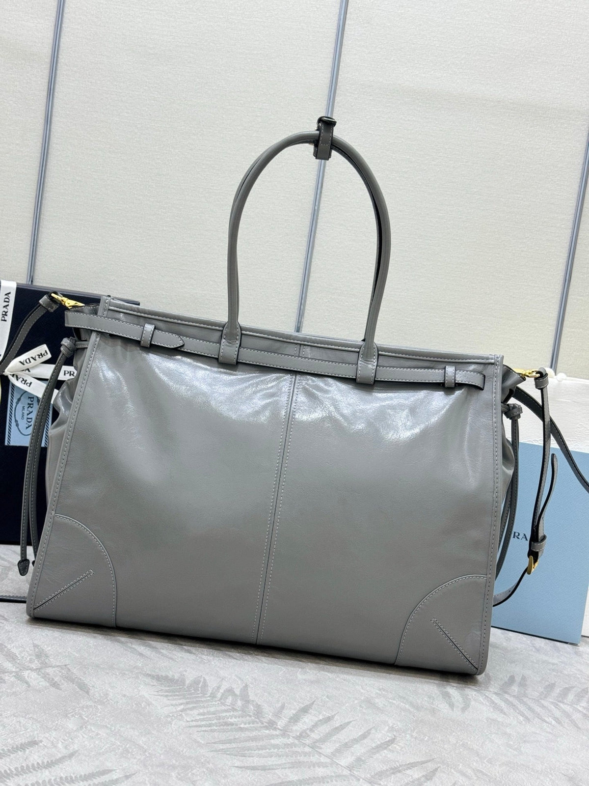 Pr*a Lux Soft Waxed Leather 1BA439 Extra Handbag