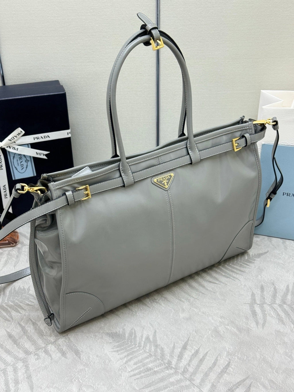 Pr*a Lux Soft Waxed Leather 1BA439 Extra Handbag