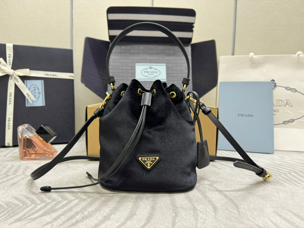 Pr*a Velvet Bucket Bag Black