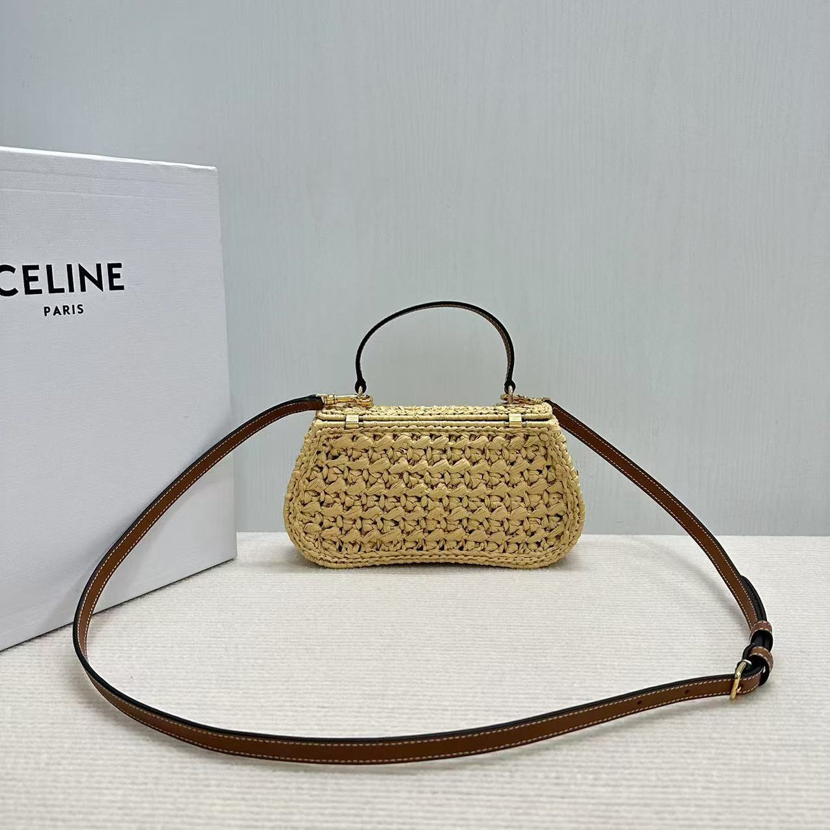 C*lin Teen Lola Small Raffia Woven Handbag