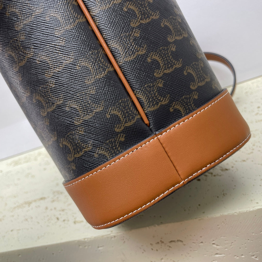 C*lin Triomphe Canvas Bucket Bag Cowhide