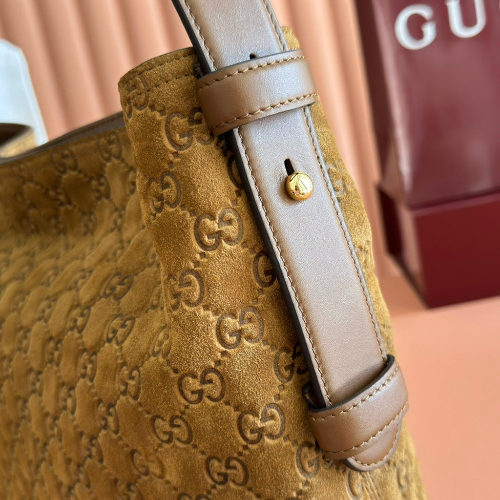 G*G 25FW Beatrix Horsebit Handbag 35cm Brown Suede GHW