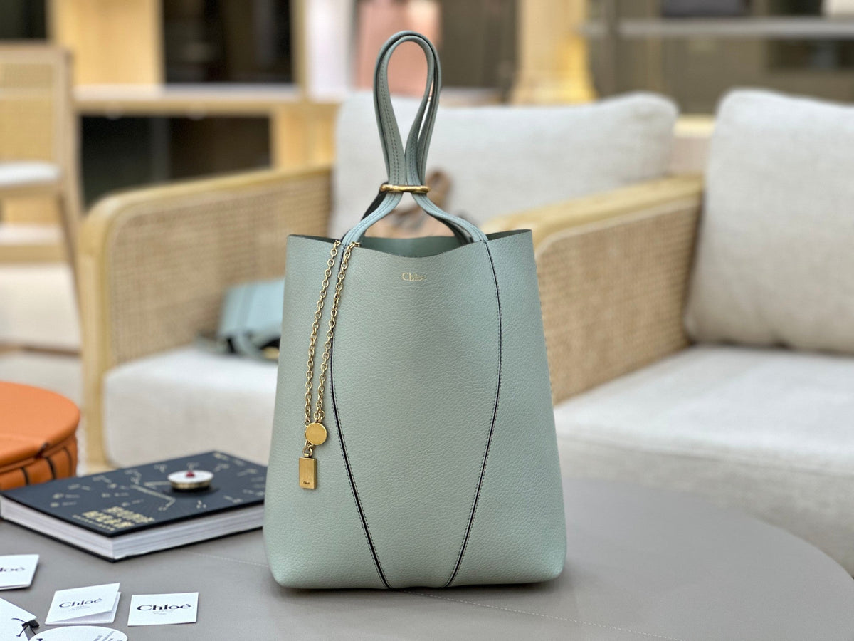 Chl*e Spin Tote Bag Calfskin