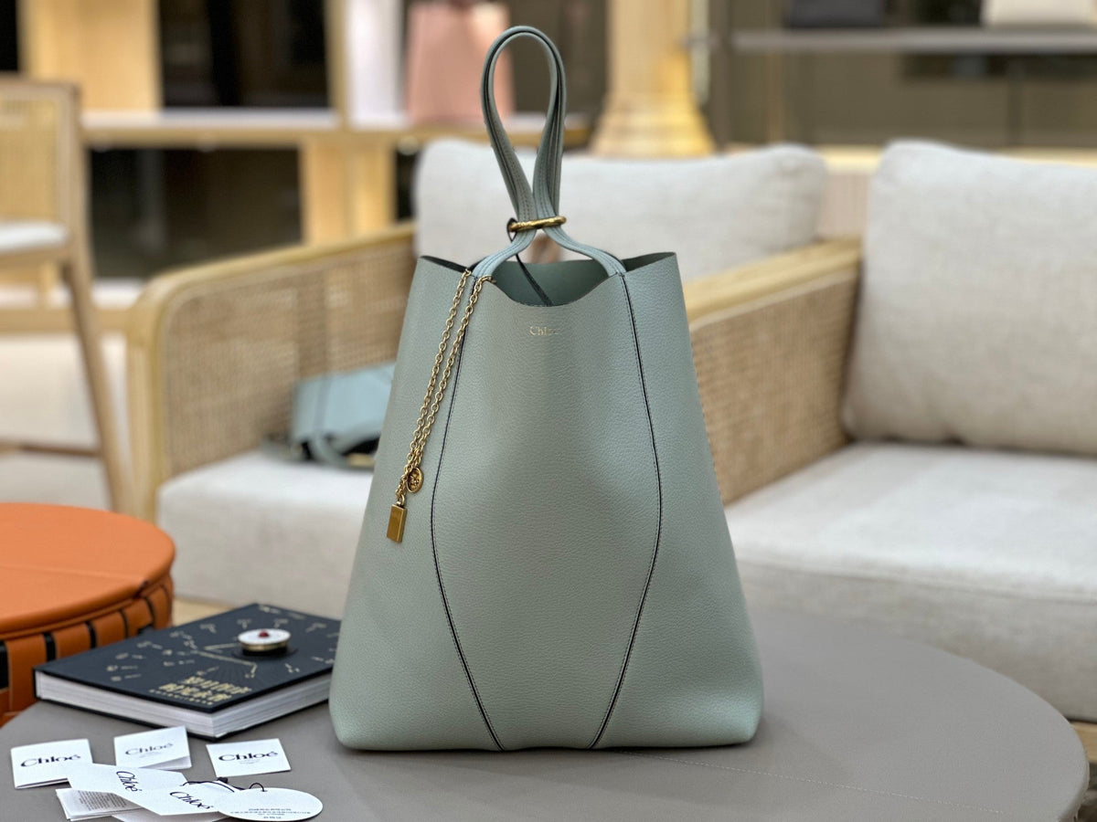 Chl*e Spin Tote Bag Calfskin