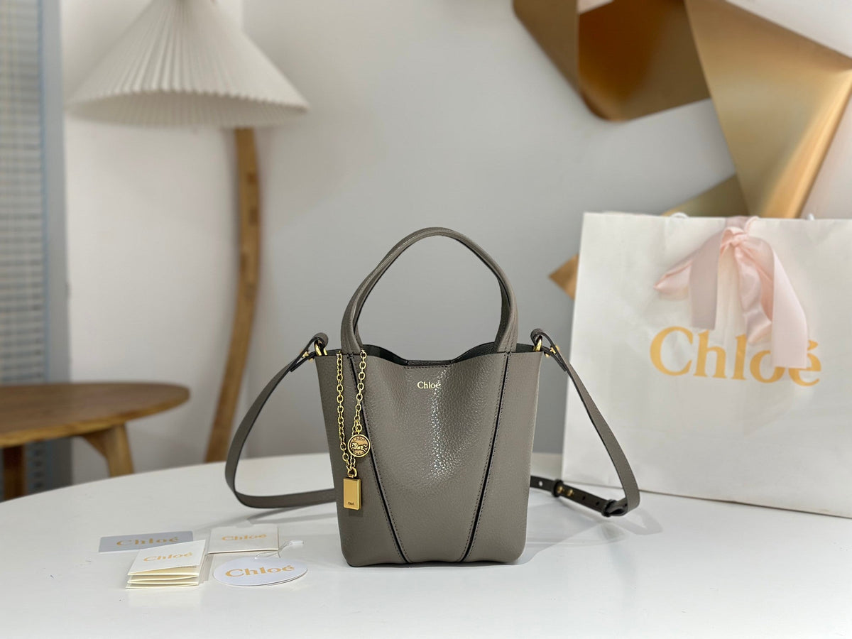 Chl*e Spin Tote Bag Calfskin