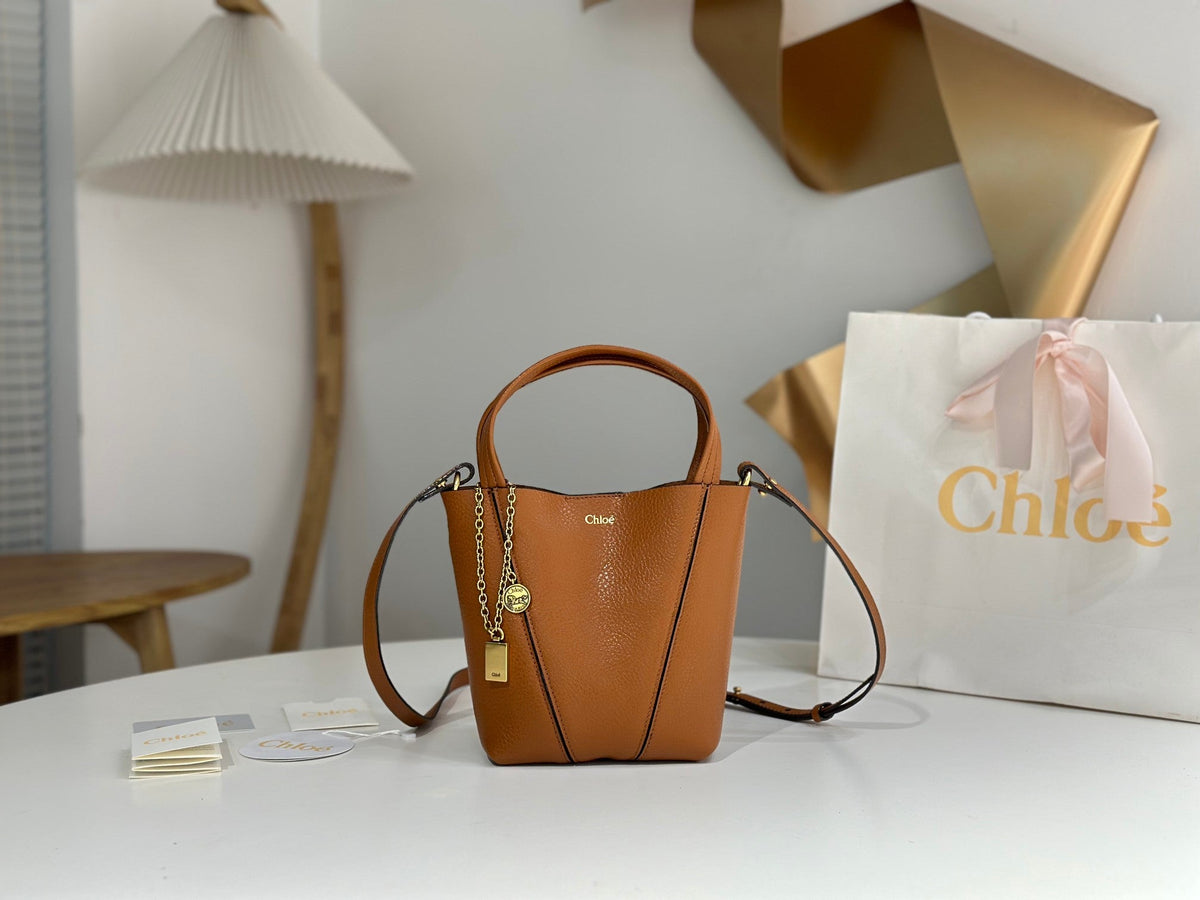Chl*e Spin Tote Bag Calfskin