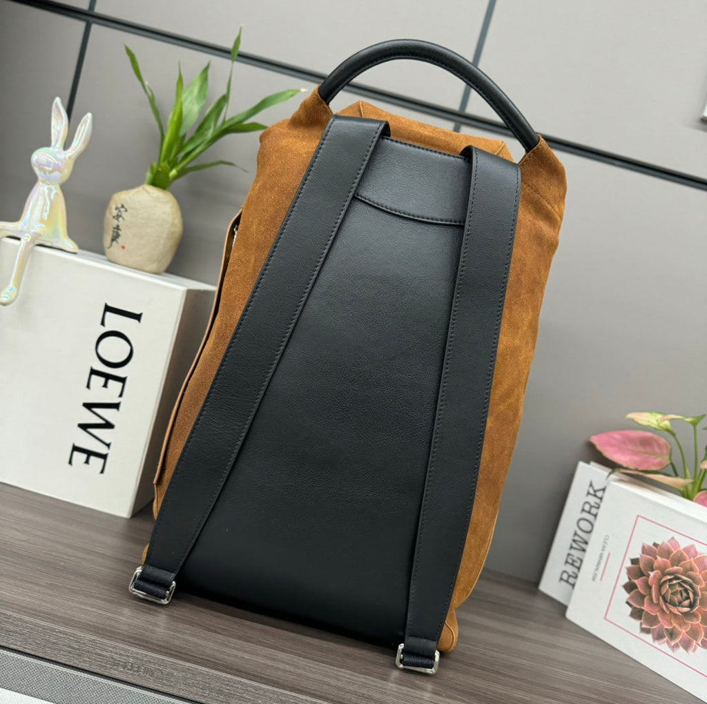 L*ewe Flamenco BackPack 36 Brown Suede