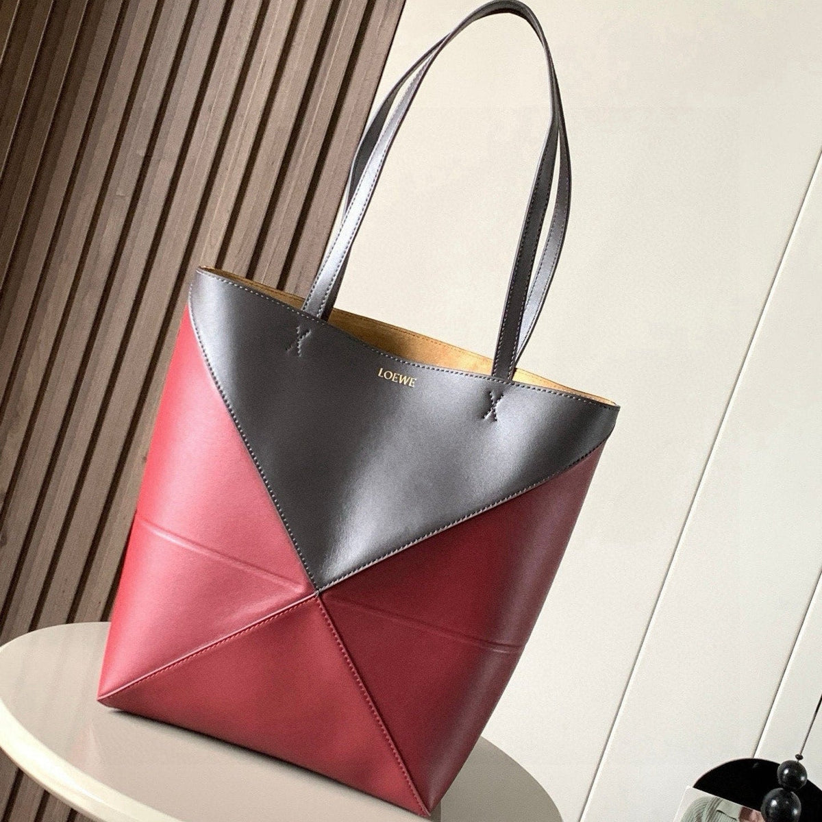 L*E Puzzle Fold Tote Glossy Cowhide