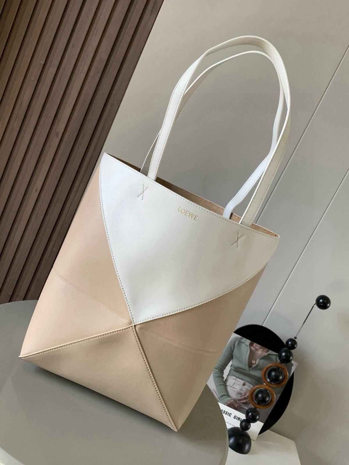L*E 31 Medium Puzzle Fold Tote In Asphalt Beige/White Glossy Cowhide