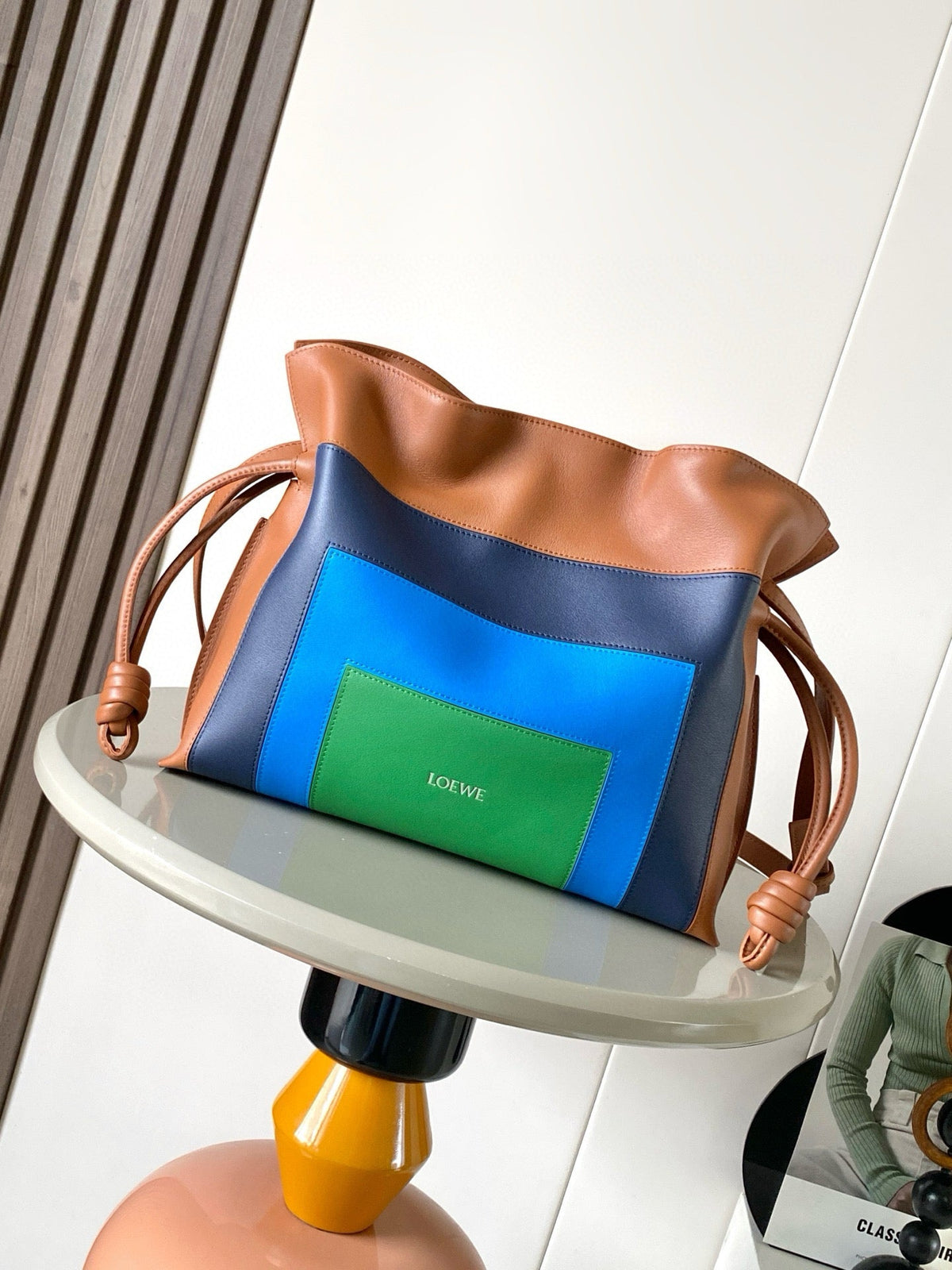 L*ewe Flamenco Clutch Medium 30 Caramel Bright Green Nappa Lambskin