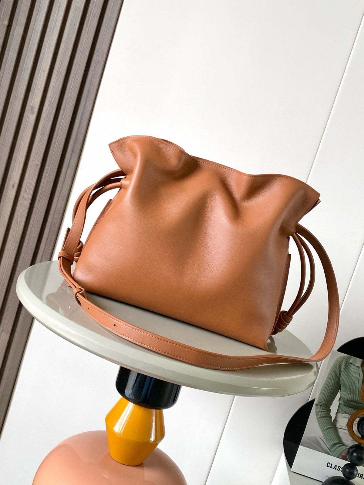 L*ewe Flamenco Clutch Medium 30 Caramel Bright Green Nappa Lambskin