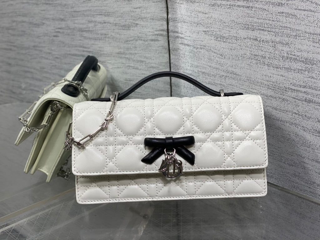 D*or 26 Bow Pearl Chain Clutch Two Tone White Black Lambskin SHW