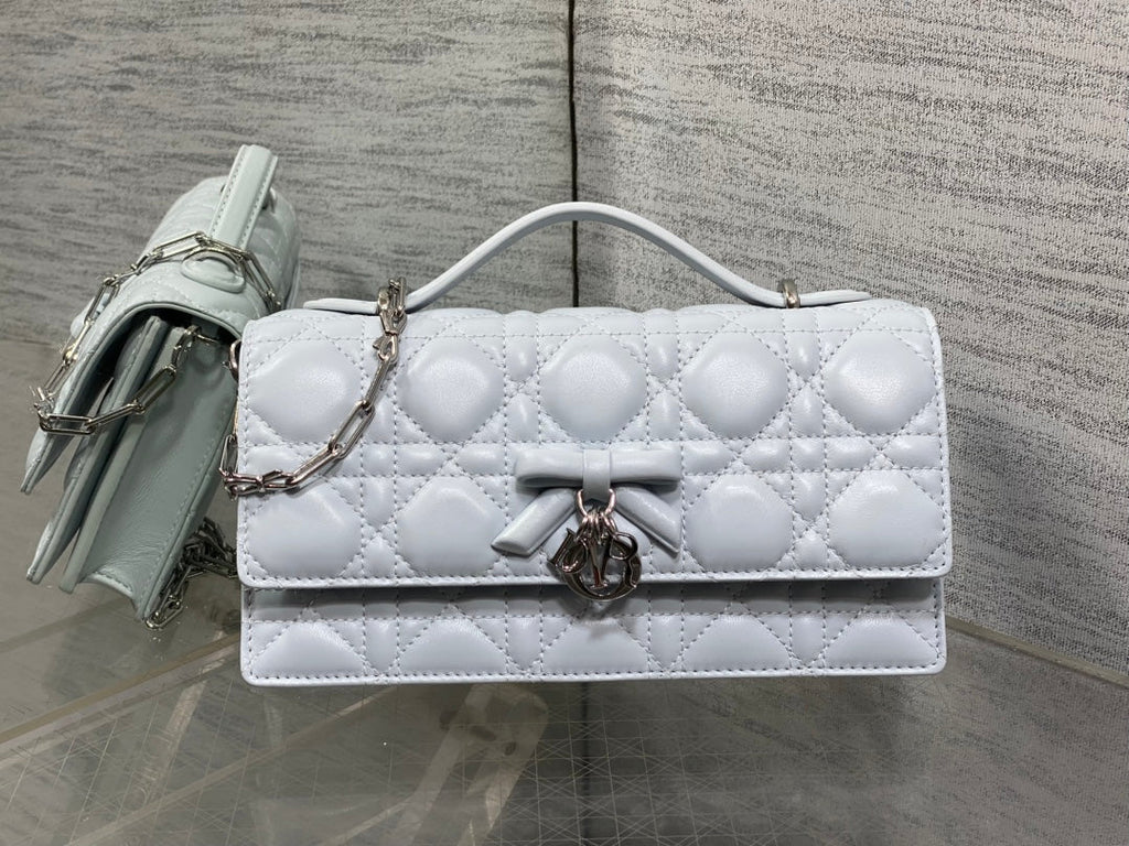 D*or 26 Bow Pearl Chain Clutch Light Grey Lambskin SHW