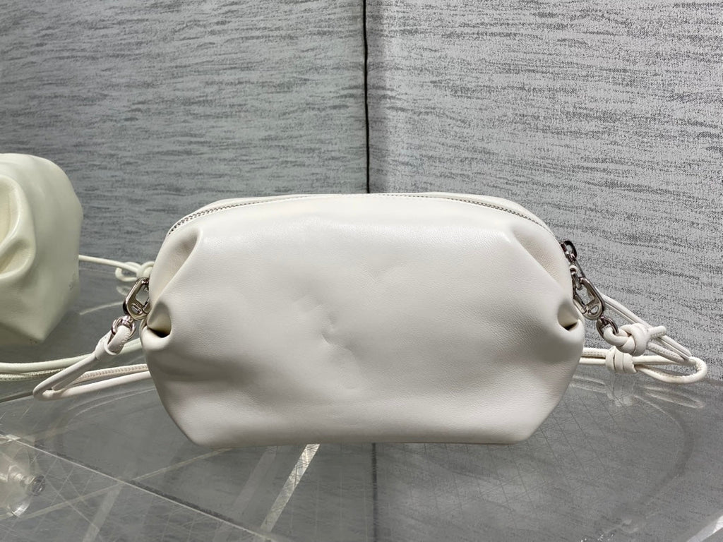 D*or Bow Pouch Lambskin