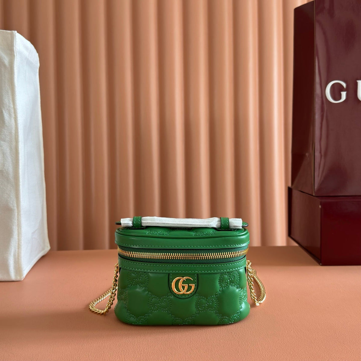 G*cci G*G Matelassé Bag Quilted Leather