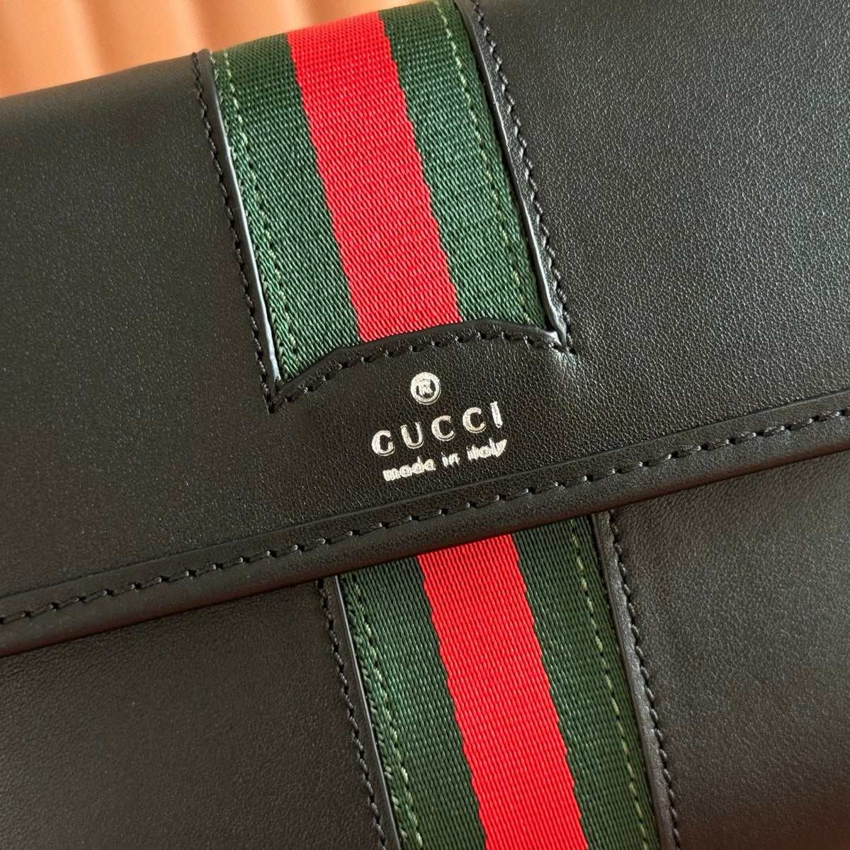 G*cci Web Trademark Belt Bag 24 Black in Cowhide