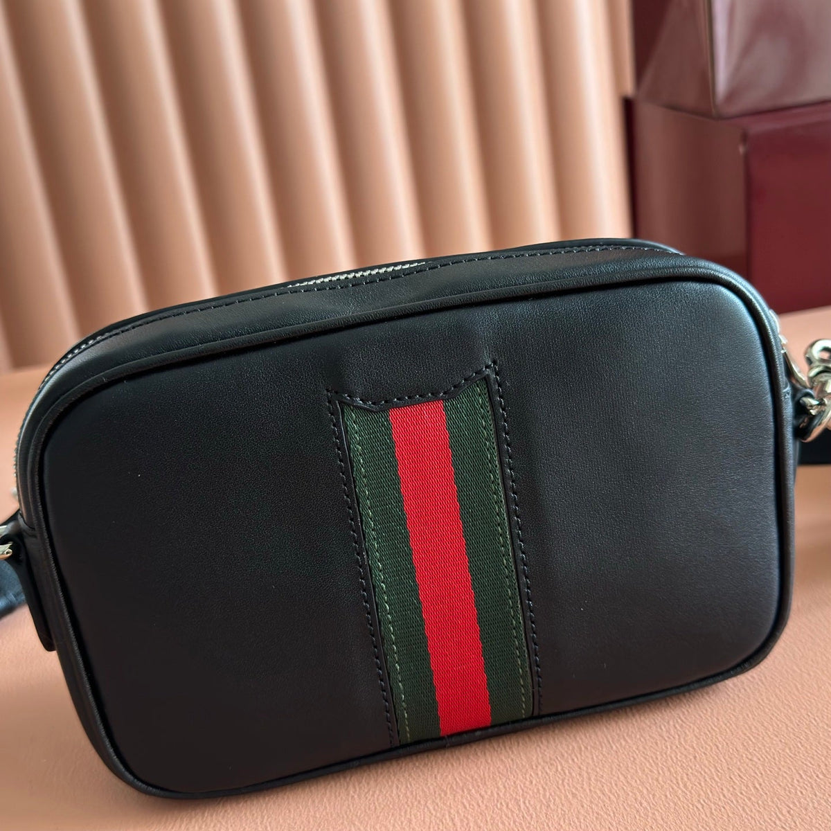 G*cci Web Trademark Mini Bag 20 Black in Cowhide