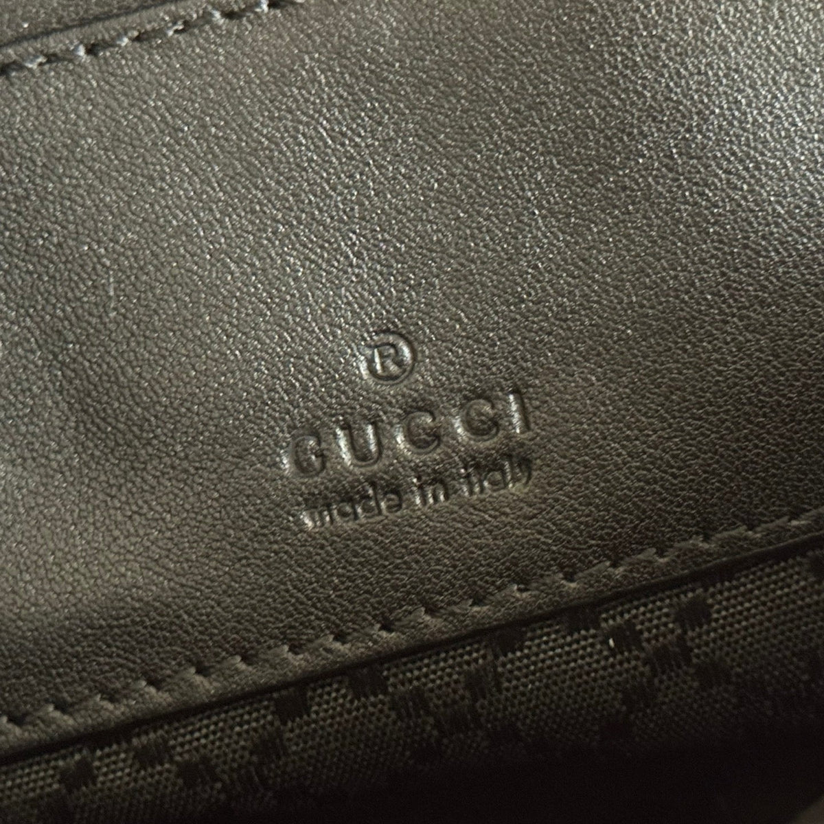 G*cci Web Trademark Mini Bag 20 Black in Cowhide