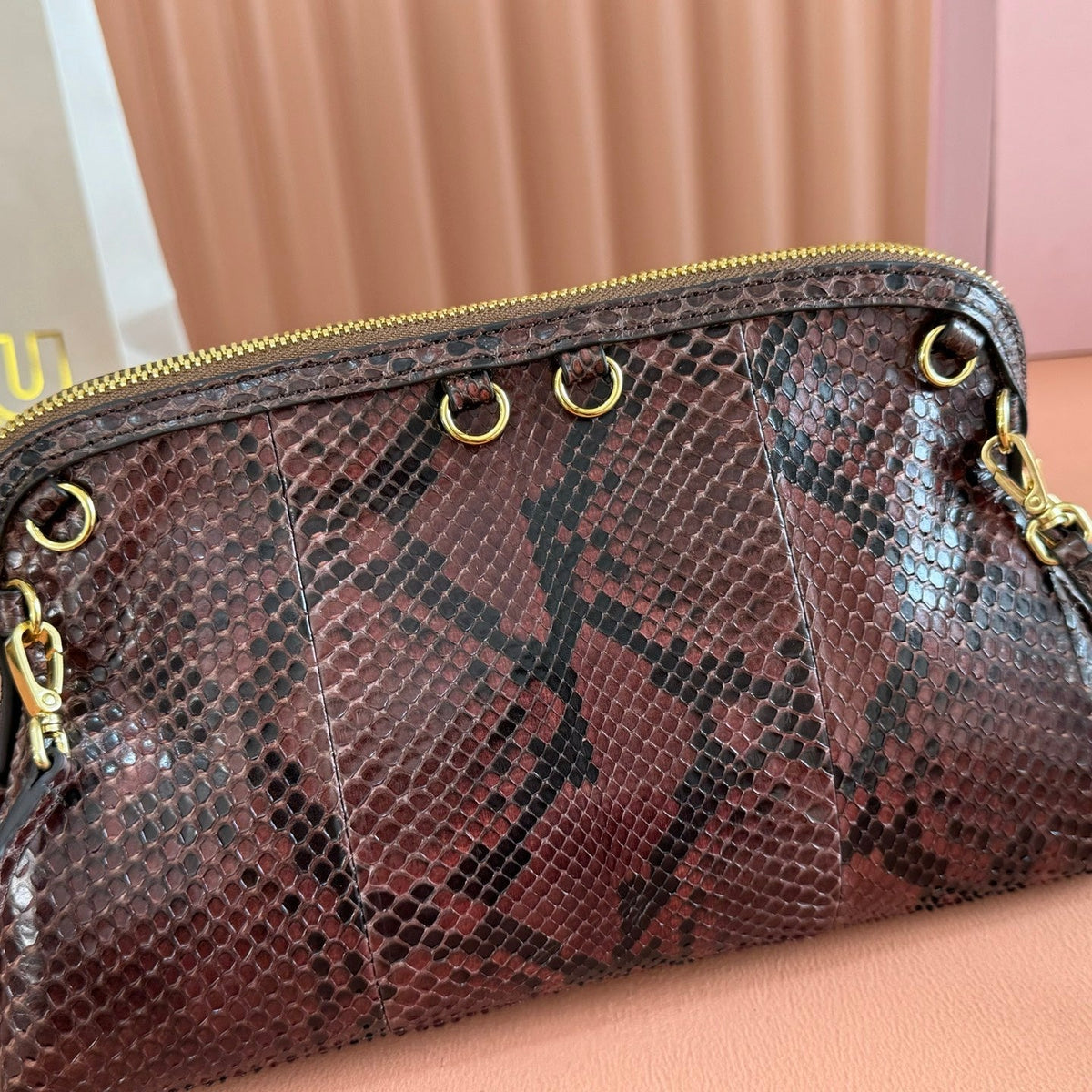 M*u Caprice Clutch 28 Dark Brown in Snakeskin