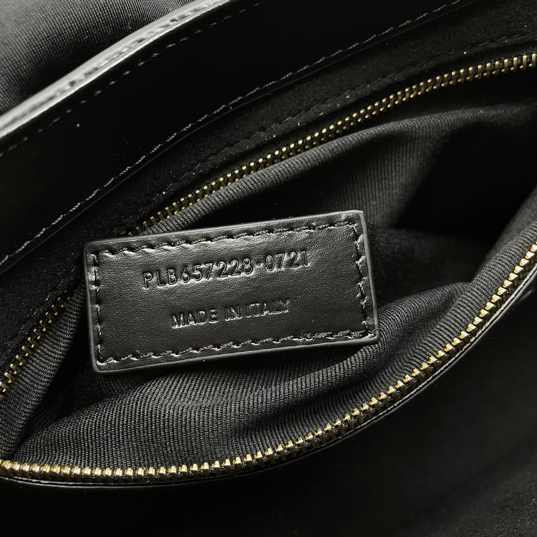 Y*S*L Le 5 À 7 Hobo Bag 25cm Black with Gold hardware in Cowhide