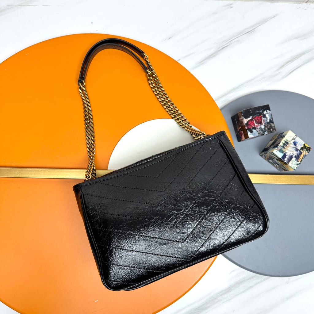 Y*S*L Niki Tripouch Shoulder Bag 28cm Black in Oil-Waxed
