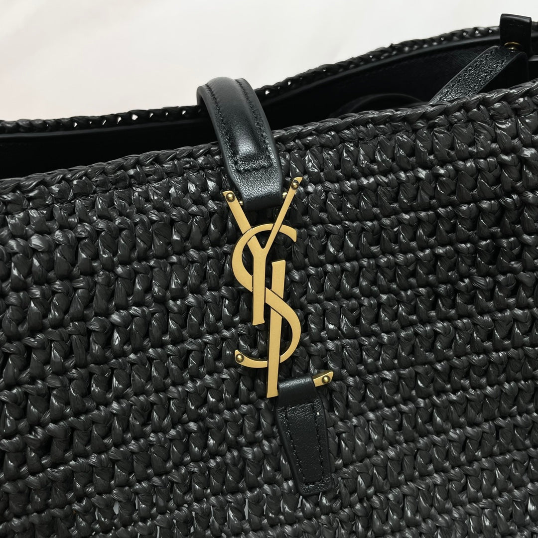 Le 37 Woven Bucket Bag 25cm Black in Raffia