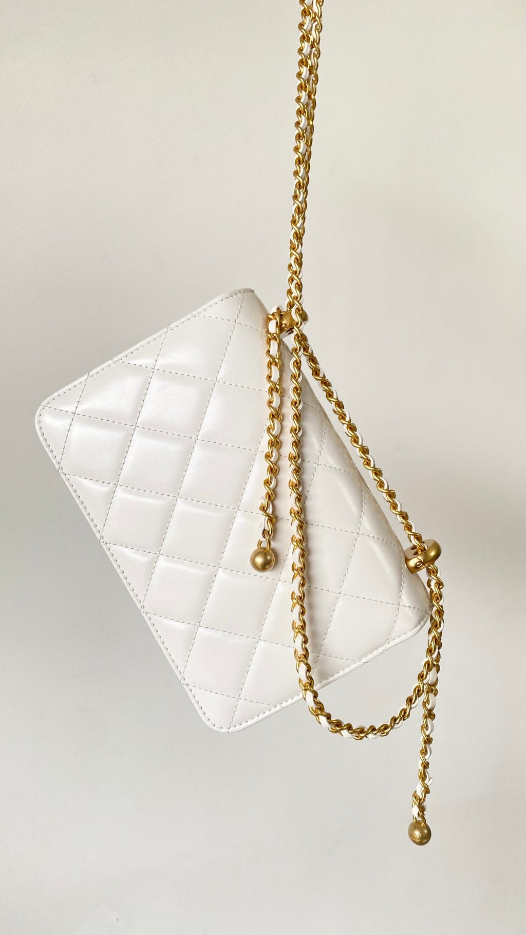 Ch*nel Classic Mini Flap Bag 19 White in Calfskin
