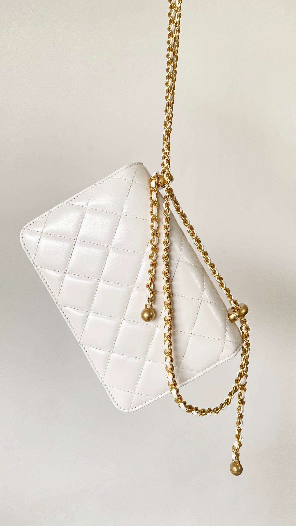 Ch*nel Classic Mini Flap Bag 19 White in Calfskin