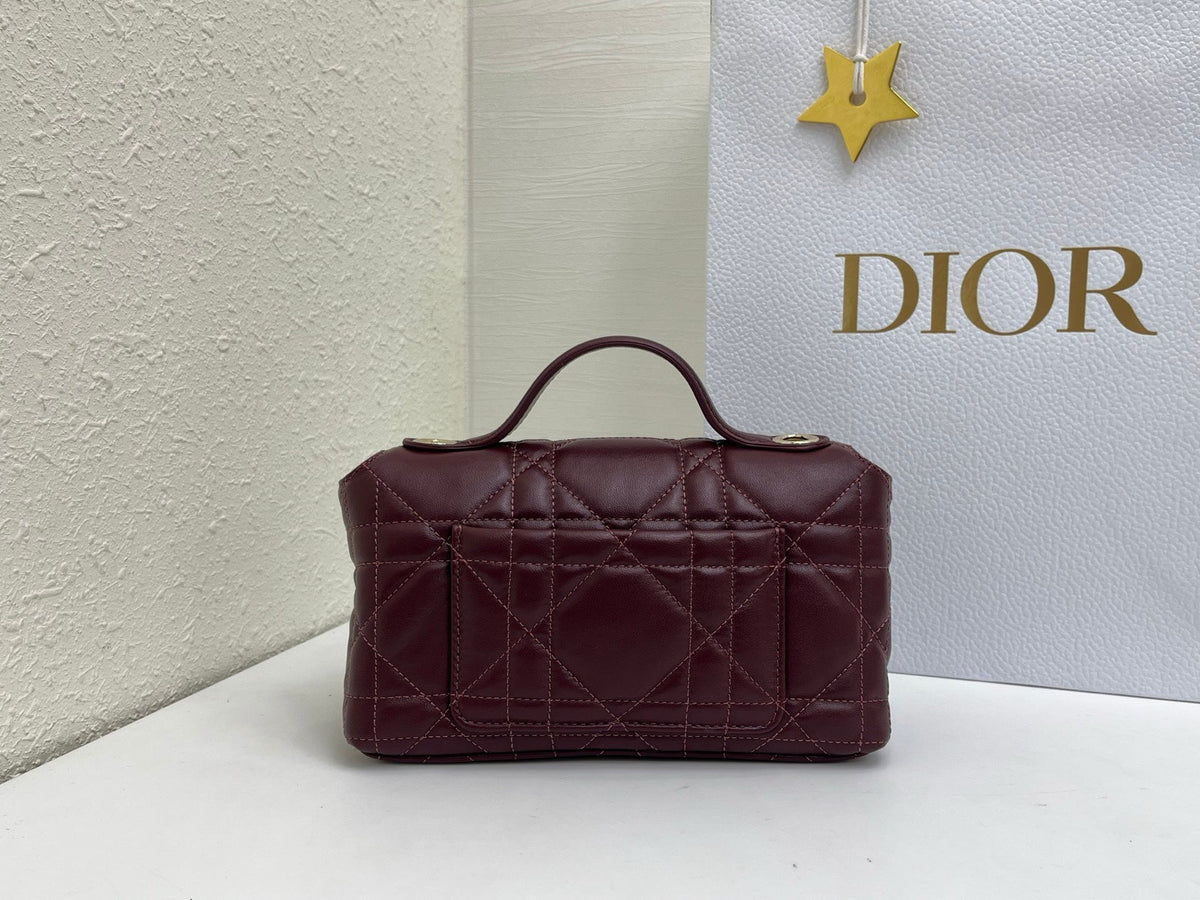C*D My Tender Top Handle Burgundy 21cm Burgundy  Macrocannage Leather