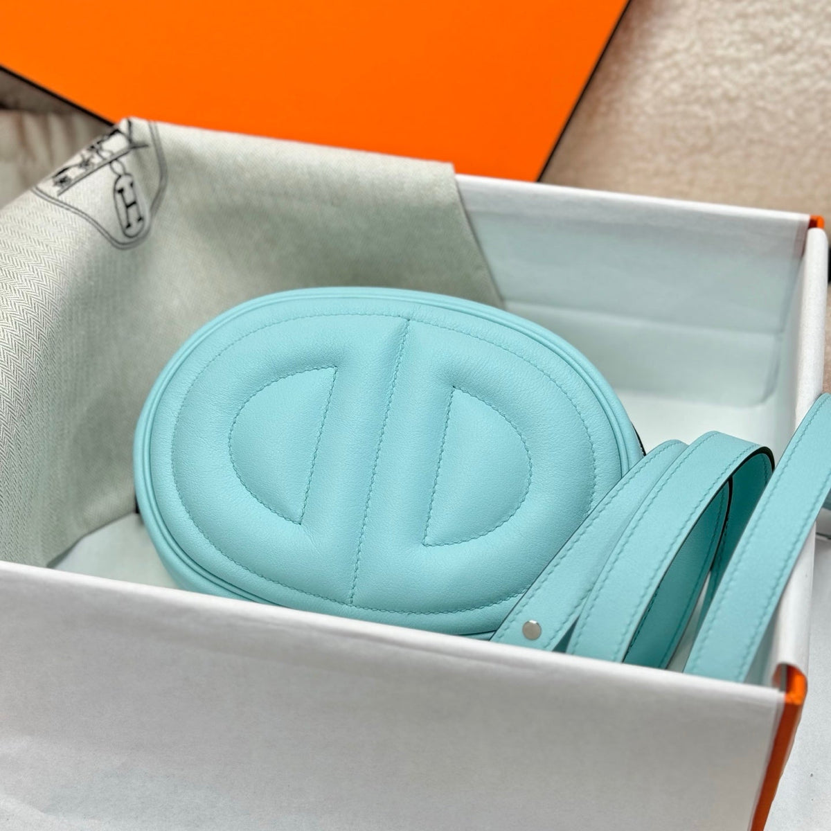 H*M the Loop Belt Bag Swif