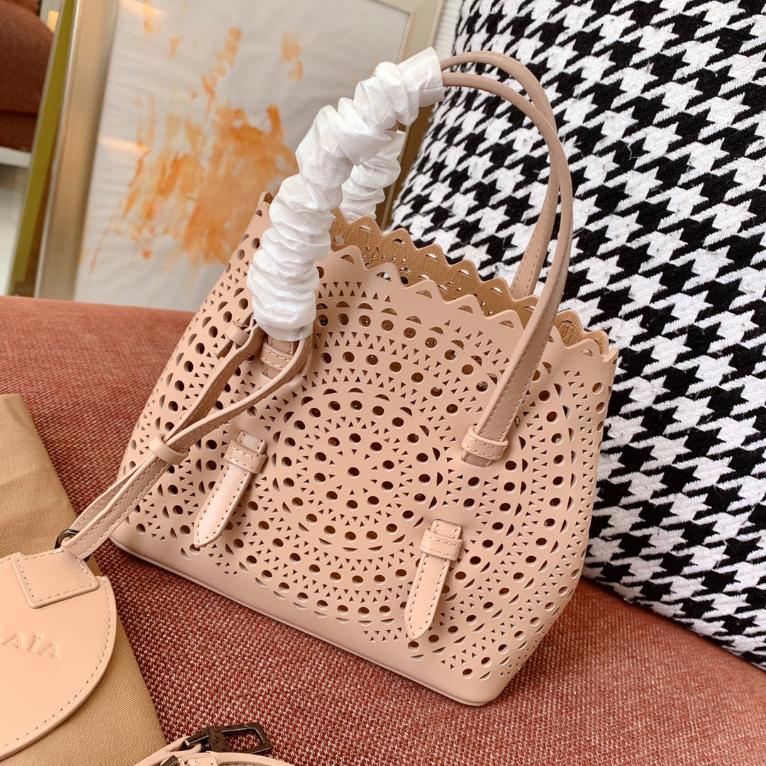 MINA BAG VIENNA CALFSKIN
