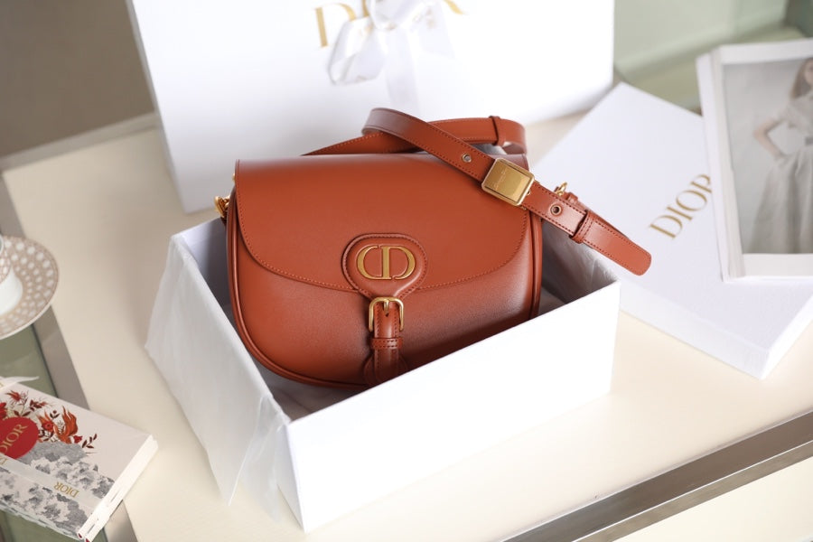 MEDIUM C*D BOBBY 22CM DARK TAN CALFSKIN GOLD HARDWARE