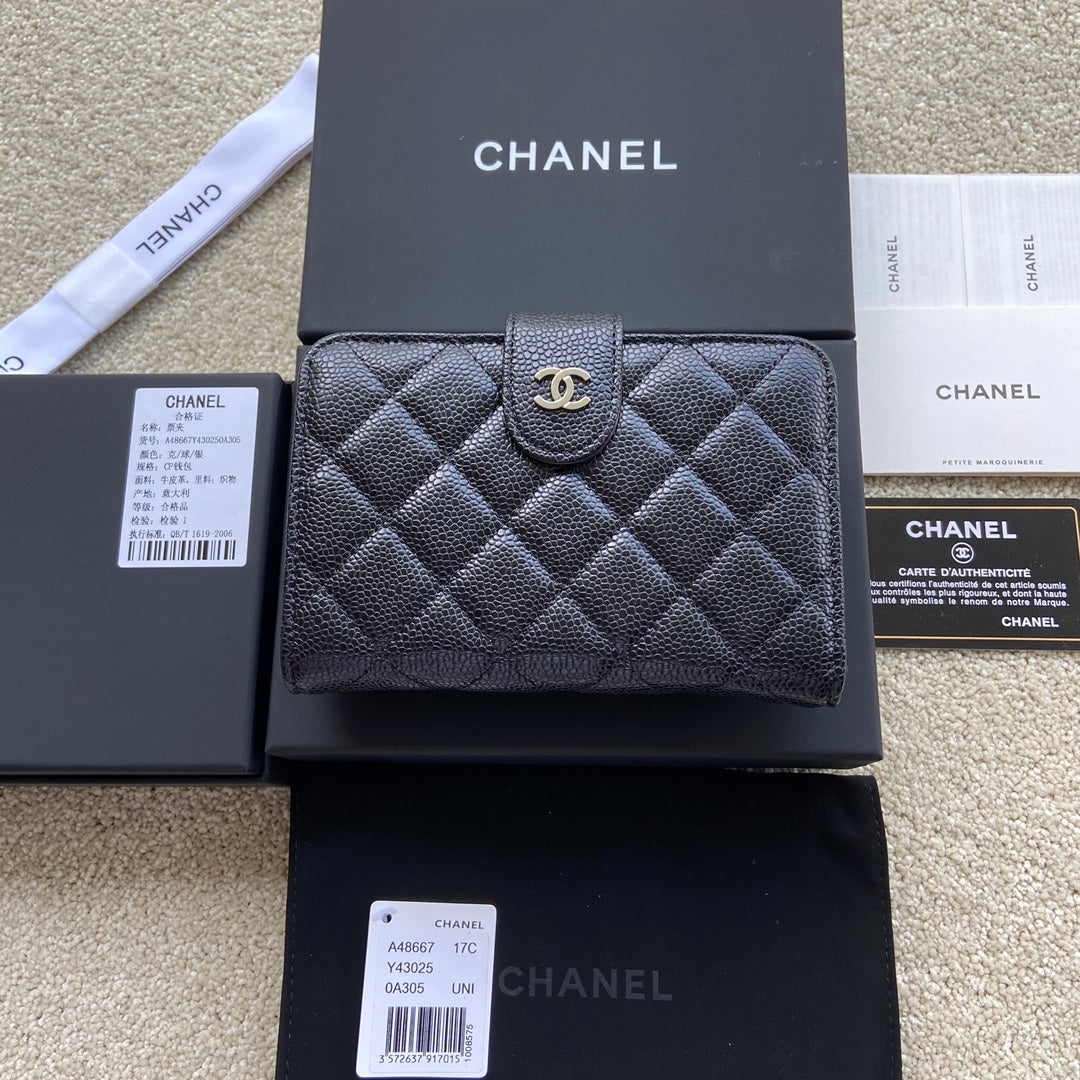 C*C A48667 Zip Pocket Wallet Black Caviar Sliver Steel