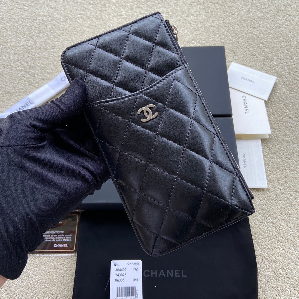 C*C Classic Phone Pouch Black Lambskin Sliver Steel