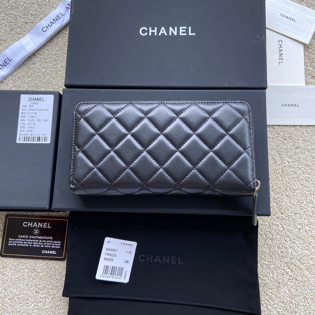 C*C A50097 Classic Zipper Wallet Black Lambskin Sliver Steel