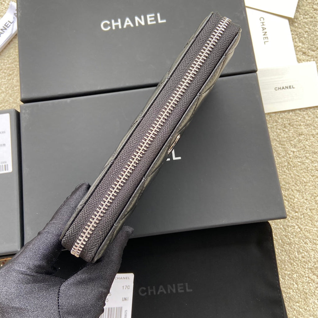 C*C A50097 Classic Zipper Wallet Black Lambskin Sliver Steel