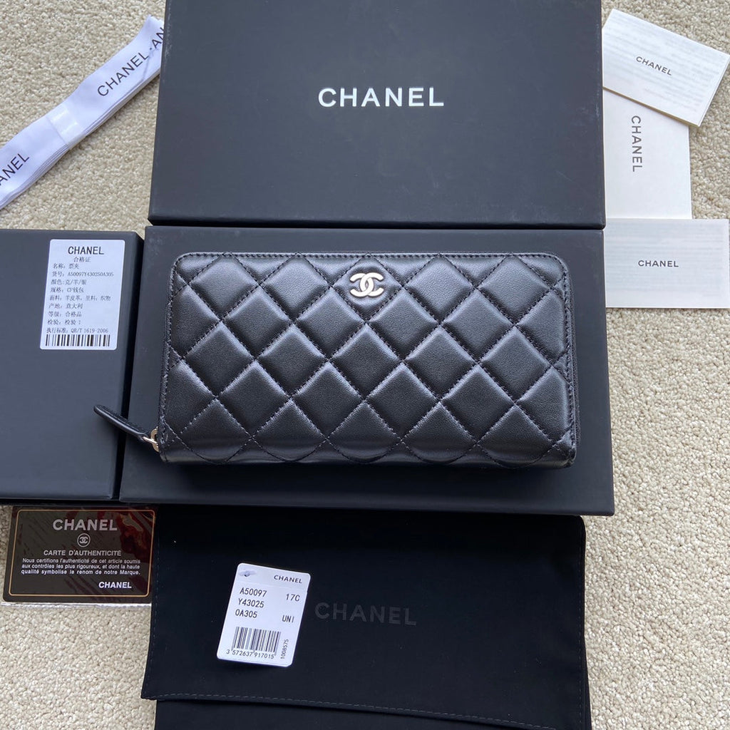 C*C A50097 Classic Zipper Wallet Black Lambskin Sliver Steel