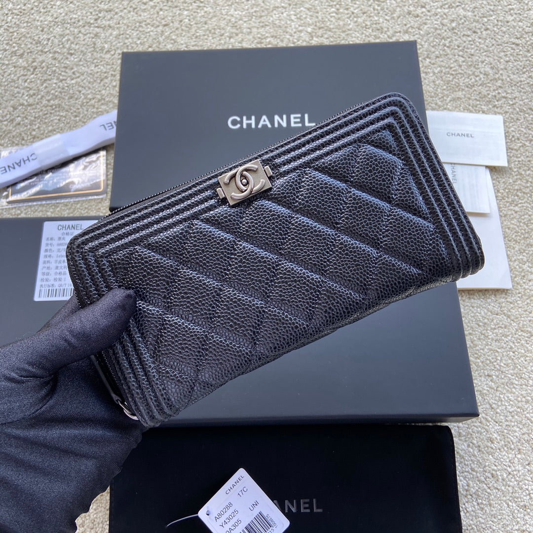C*C Sliver Buckle Boy Zipper Coin Wallet Black Caviar