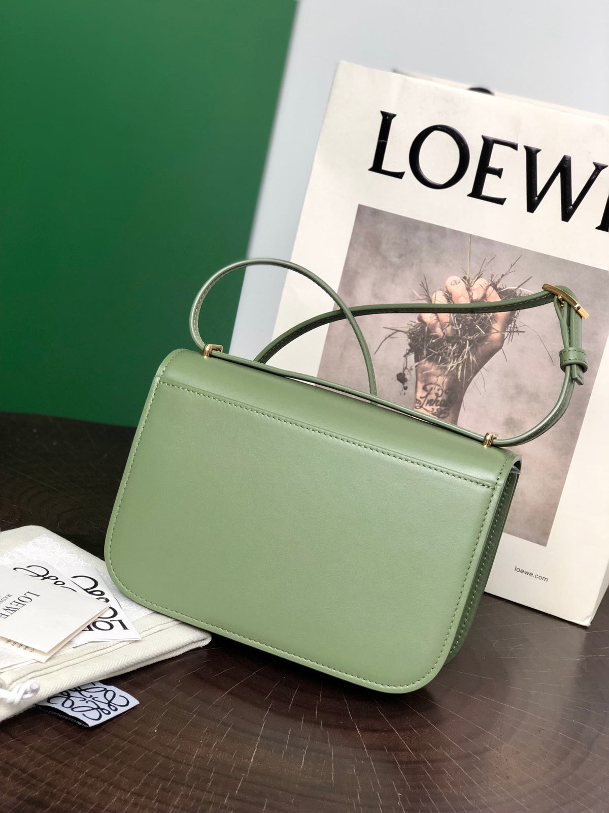 G*ya 18 BAG IN AVOCADO GREEN SILK CALFSKIN