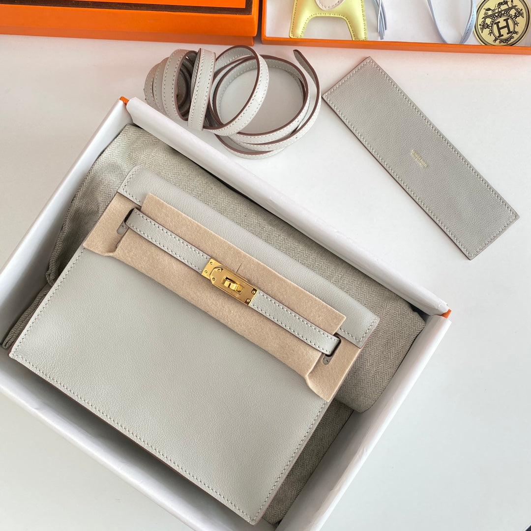 Kelly Danse II Evercolor Leather Ghw