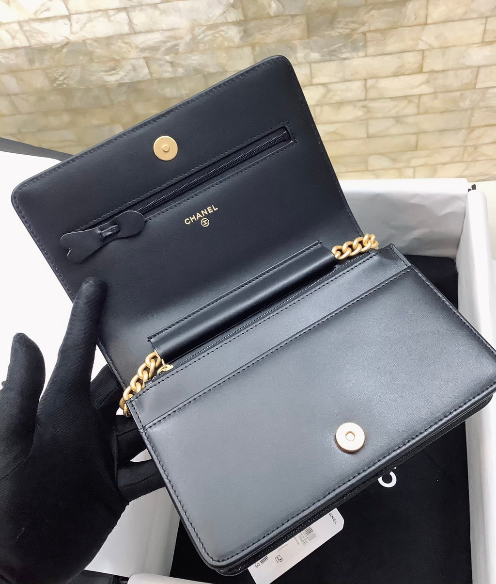 C*C leboy woc 19cm black quilted caviar gold hardware
